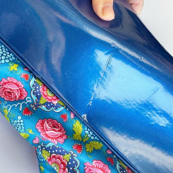Oililly Women’s Blue Floral Bag Satchel Purse Crossbody Vinyl Nylon Folksy - Picture 7 of 10
